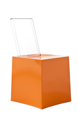 2011 Chair Miss less  Philippe Starck Eugeni Quitllet Kartell